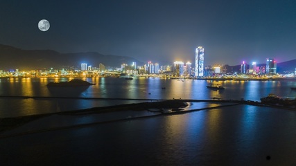 江蘇省連云港市國展中心片區(qū)夜景照明設備項目工程--2019神燈獎申報工程