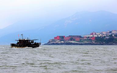 繁忙的漁港 辛勞的漁民--連云港市連云區連島街道沙灣漁村見聞