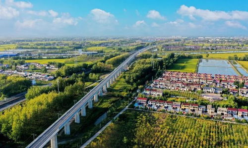 連云港至北京高鐵首次開(kāi)通，助力區(qū)域發(fā)展新篇章